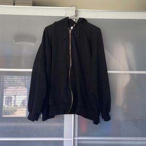 H&M black oversized zip up